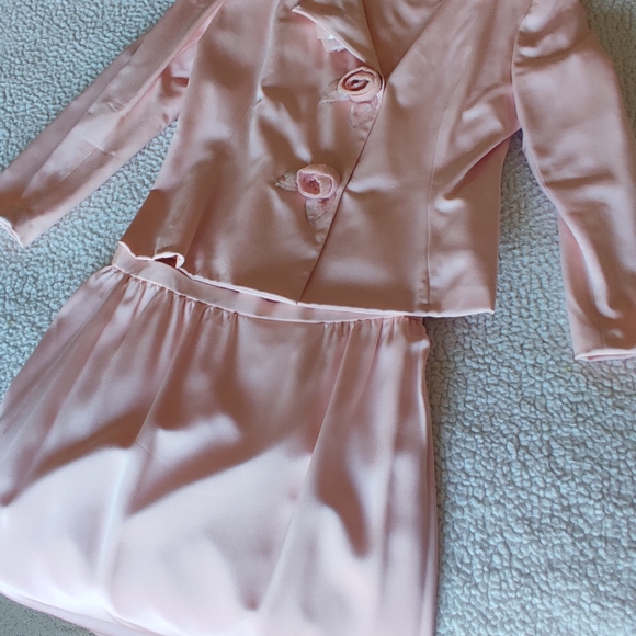 AKIRA Vintage elegant skirt suit - Picture 1 of 9